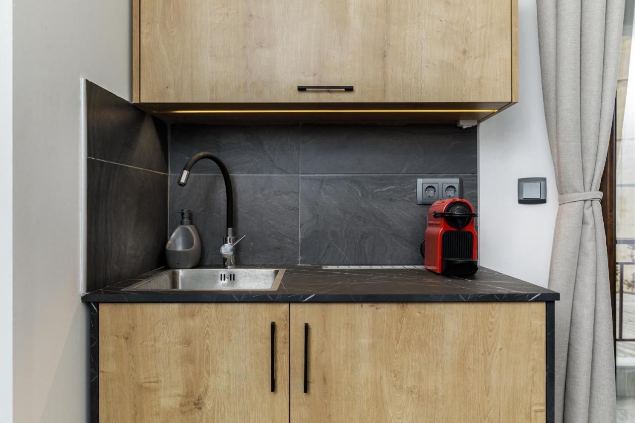 Stylish And Modern Studio - Miltos Thessaloniki Buitenkant foto